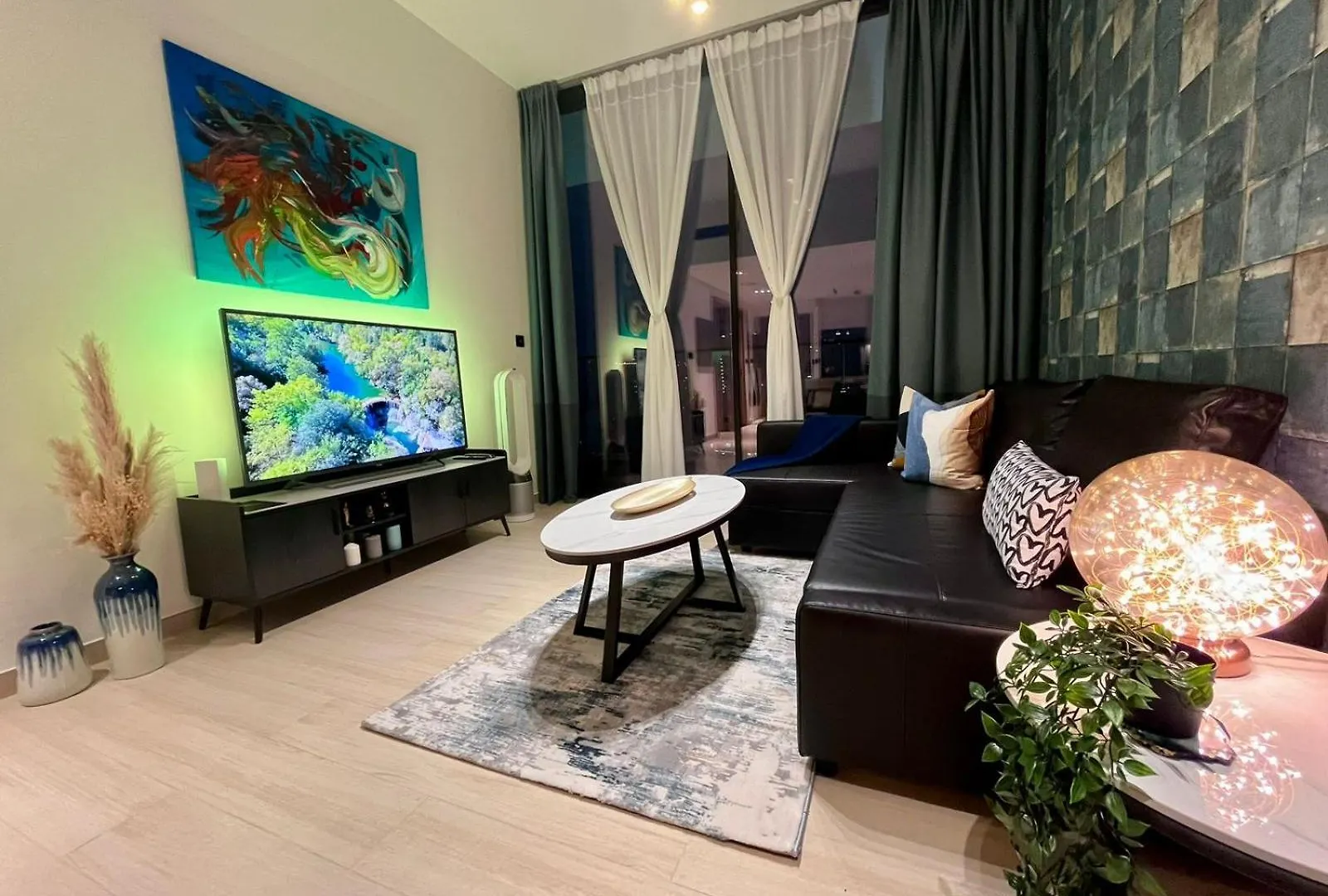 Serene 1-Bedroom Apartment With Pool View In Jvc Dubaj